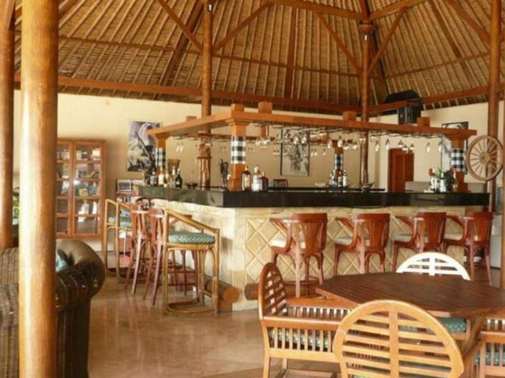 Tanjung Lesung Beach Hotel Экстерьер фото
