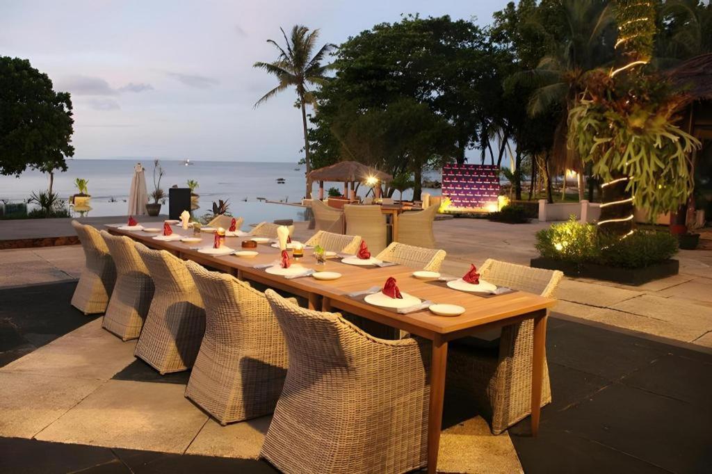 Tanjung Lesung Beach Hotel Экстерьер фото
