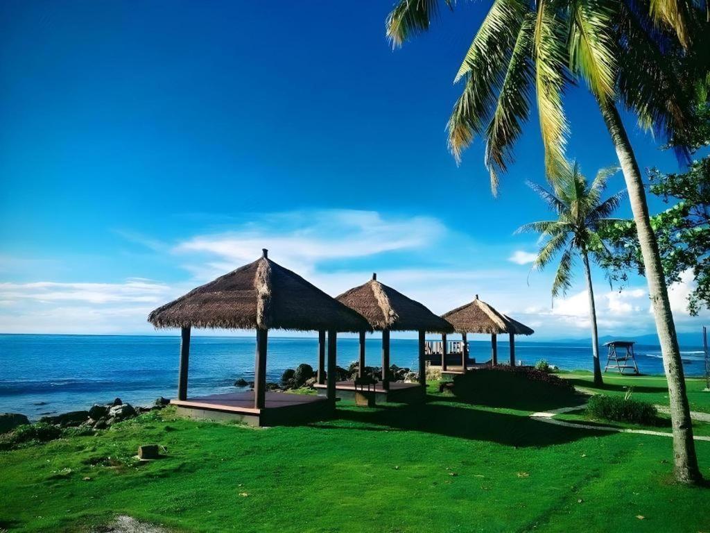 Tanjung Lesung Beach Hotel Экстерьер фото