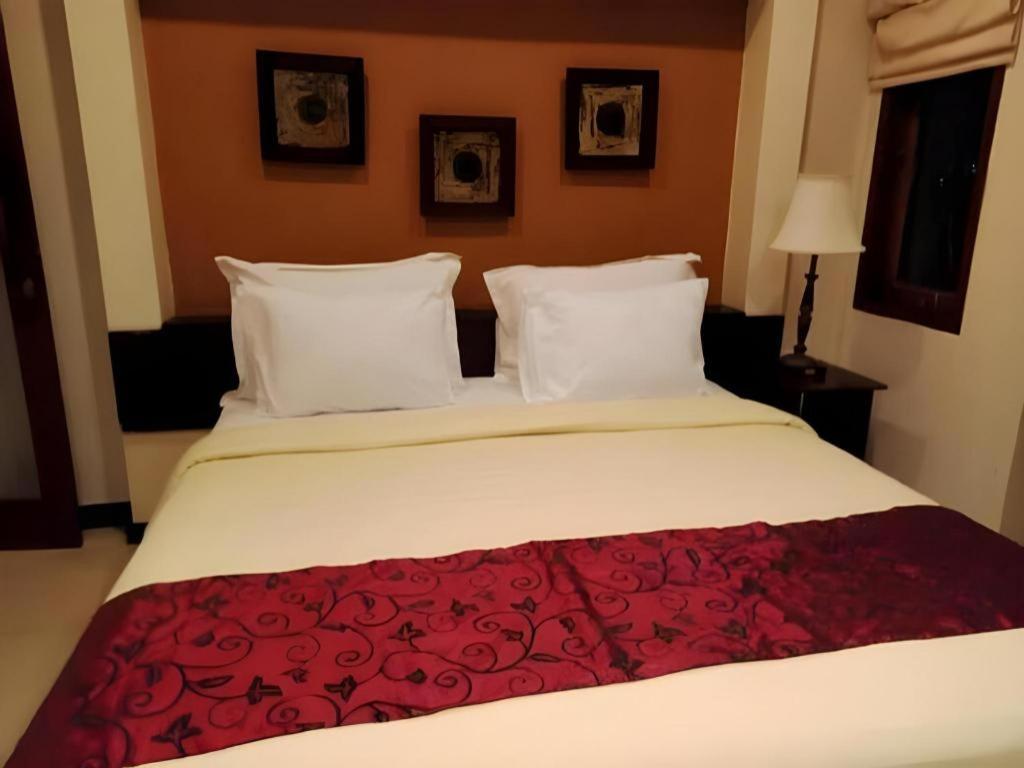 Tanjung Lesung Beach Hotel Экстерьер фото