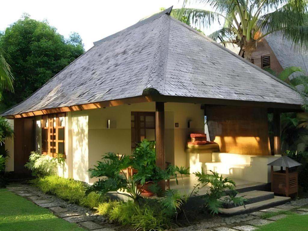 Tanjung Lesung Beach Hotel Экстерьер фото